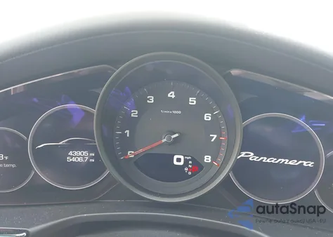 2021 Porsche Panamera 4 z USA, uszkodzony, nr VIN WP0AJ2A71ML116403